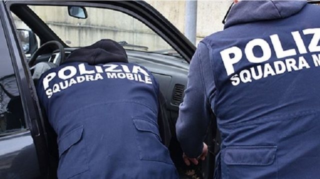 Dyshohet se drejtonte rrjet trafiku kokaine n&euml; Itali, arrestohet