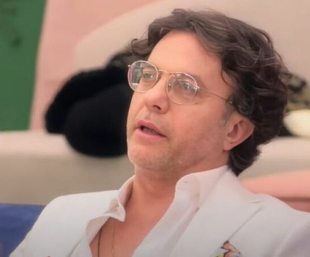 Puthi n&euml; buz&euml; konkurrenten e "P&euml;rputhen", HABIT me