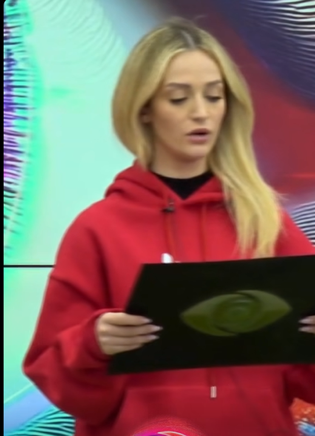 Zarf i Zi n&euml; Sht&euml;pi / Kristi Lamaj largohet nga Big Brother: