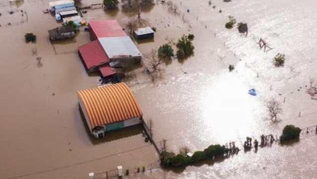 P&euml;rmbytjet godasin Evrop&euml;n Per&euml;ndimore, 16 t&euml; vdekur n&euml;