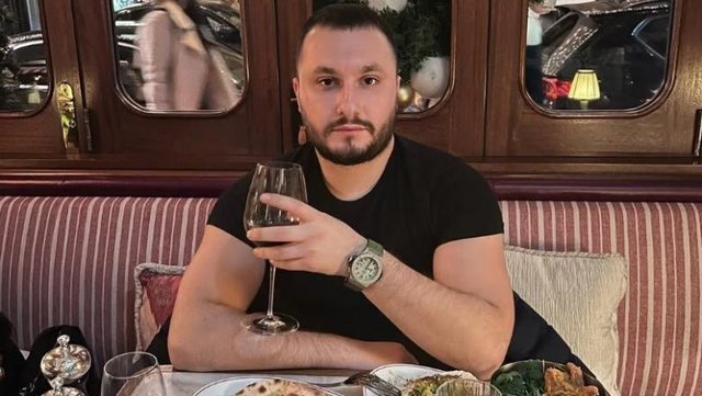 Femra, shampanj&euml;, Ferrari e Rolex! 'The Telegraph': Krimineli