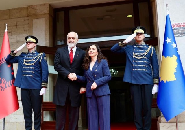 &ldquo;Presidentja e Kosov&euml;s &euml;sht&euml; k&euml;rc&euml;nuar p&euml;r