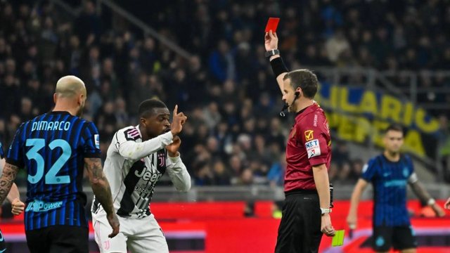 Kërcënimet serioze “ngujonë” arbitrin e Derbit