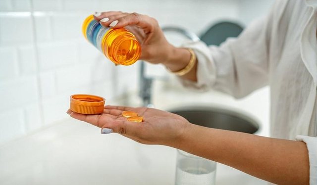 5 shenja q&euml; tregojn&euml; se keni nevoj&euml; p&euml;r vitamin&euml; D