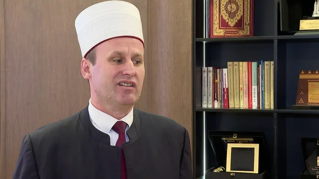 Nis Ramazani, Kreu i Komunitetit Mysliman shqiptar uron besimtar&euml;t: