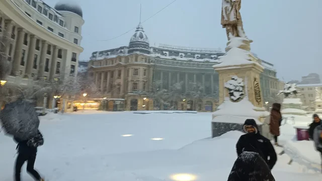 Alarm i kuq n&euml; Rumani, bllokohet transporti ajror dhe rrugor p&euml;r shkak