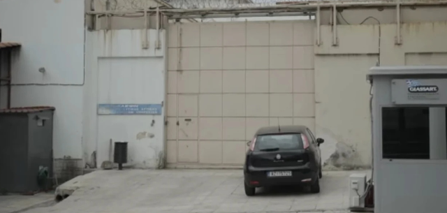 Korruptoi sistemin grek, si po e zvarriste ekstradimin n&euml; Shqip&euml;ri