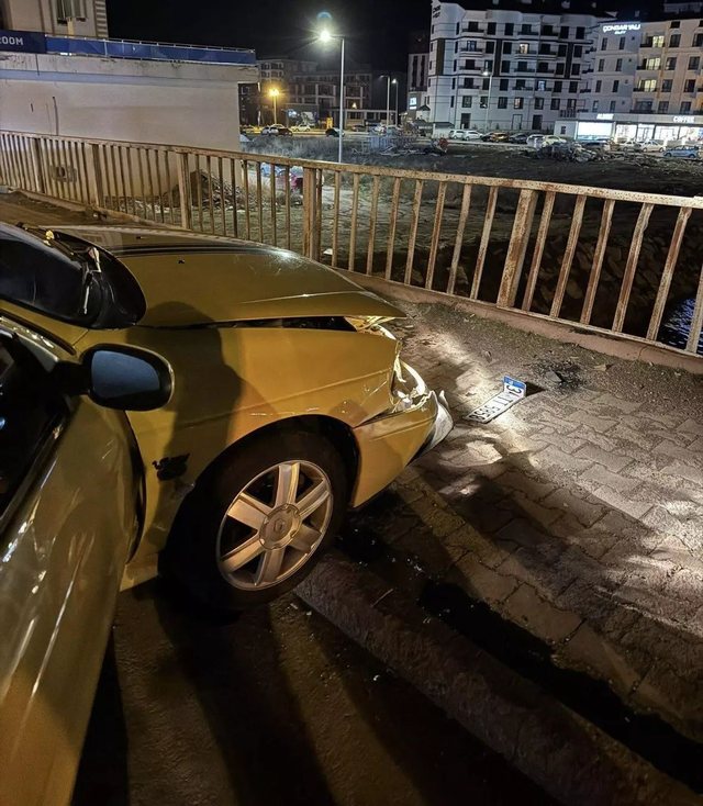 FOTO/ Aksidentohet me makin&euml;n e tij private Rey Manaj, gjendja e tij...