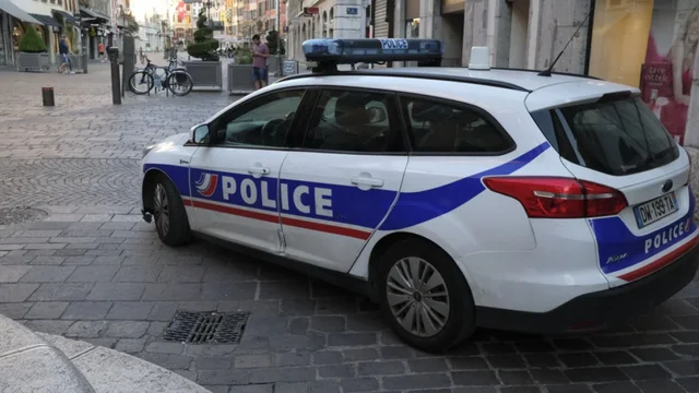 Po planifikonin nj&euml; sulm terrorist n&euml; qendr&euml;n tregtare,