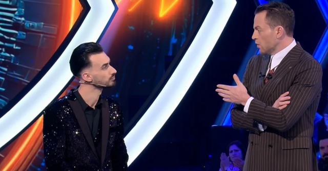 ‘Pse dole nga muri? Dera është e hapur’! Ja si i