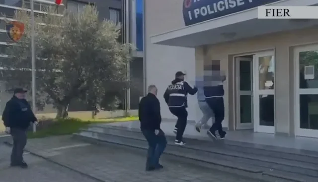 Qarkullonte i armatosur me arm&euml; zjarri/ Arrestohet 41-vje&ccedil;ari