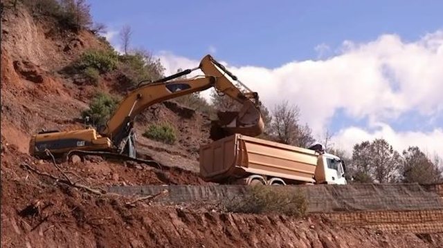 Aksi Librazhd&ndash;Pogradec mbyllet, qarkullimi devijohet n&euml; Egnatia;