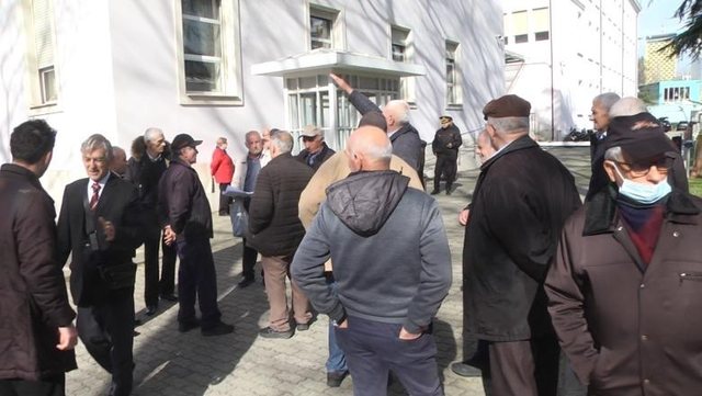 Minator&euml;t n&euml; protest&euml; pas rr&euml;zimit t&euml;