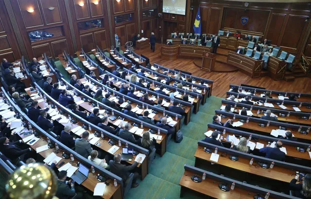 Tetë ditë deri në fund të afatit, partitë ende pa