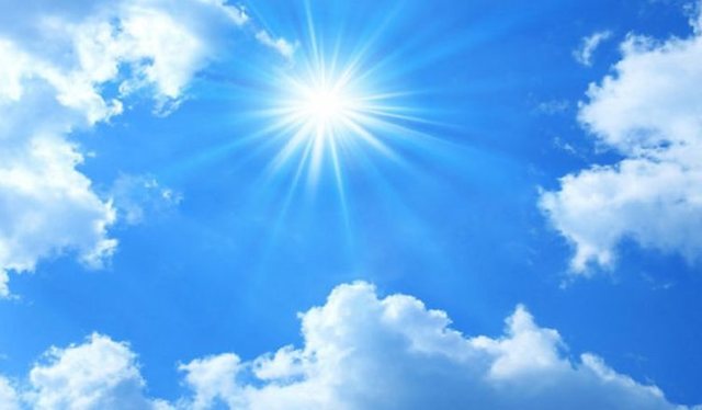 Moti sot, diell n&euml; t&euml; gjith&euml; vendin, sa arrijn&euml; temperaturat