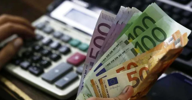 Çfarë po ndodh sot me monedhat e huaja? Ja me sa po blihen dhe