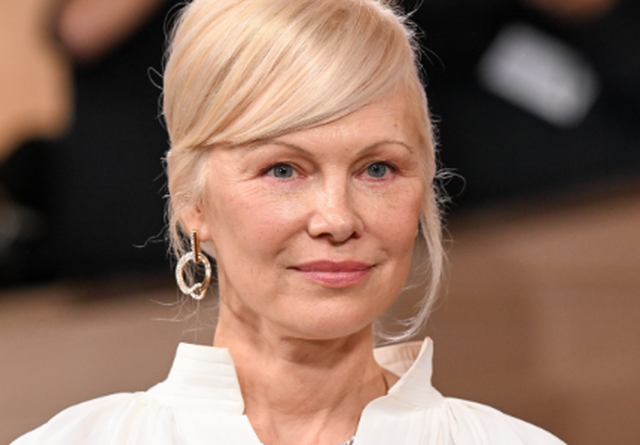 "Dua ta liroj dragoin"/ Habit aktorja me deklarat&euml;n p&euml;r