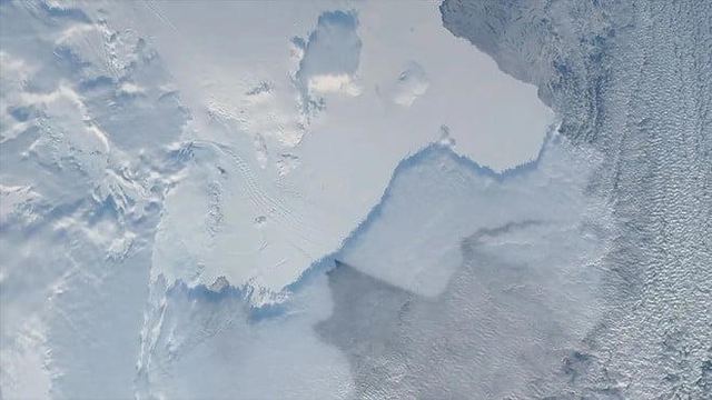 Zbulohet një “vrimë graviteti” nën Antarktidë