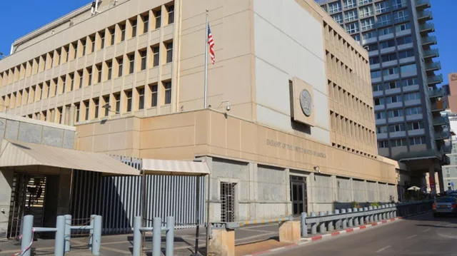 SHBA-të njoftojnë tërheqjen e pjesshme të stafit nga