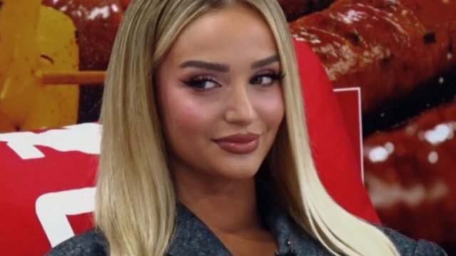 “Kishim diferencë moshe, kam shkelur mbi veten time...”/ Selin