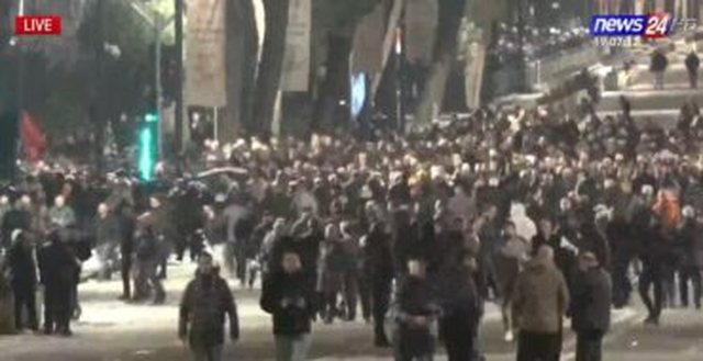 30 minuta, asnjë incident/ Kryeministria, Drejtoria e Policisë dhe