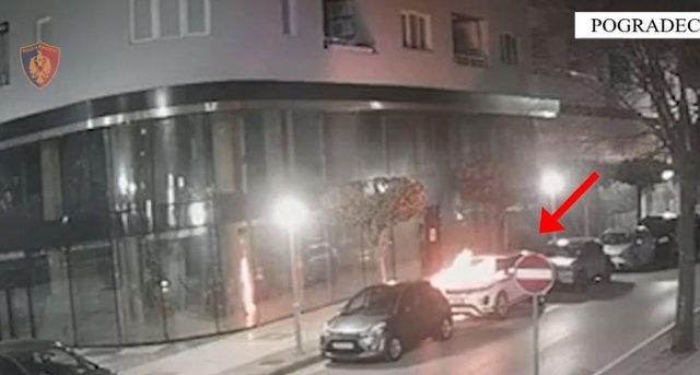 Pogradec/ Zbardhen djegiet e automjeteve n&euml; seri, arrestohet autori