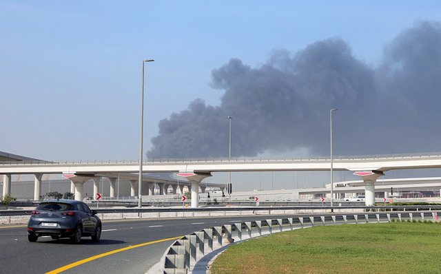 Irani sh&euml;njestron vendet e rajonit pas sulmeve ajrore, anulohen mij&euml;ra