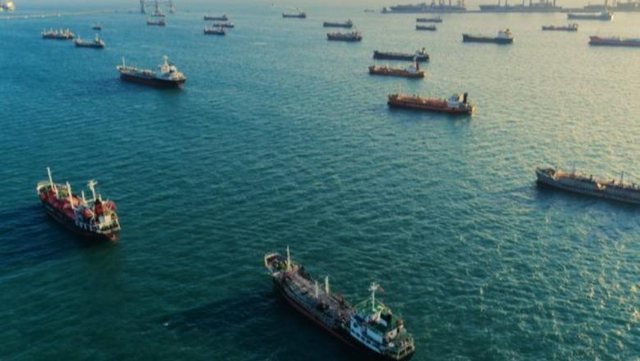 Kriza në Lindjen e Mesme/ 150 anije me naftë e gaz bllokohen