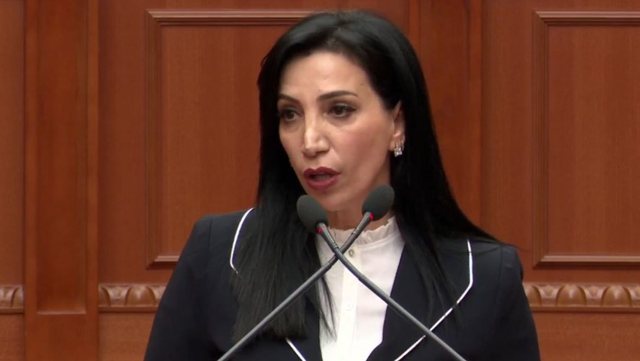 Evis Kushi: Indeksuam pagat e arsimtar&euml;ve me 2.5%, nj&euml; kategori e