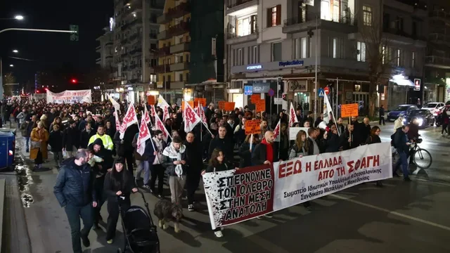 “Greqia jashtë katastrofës”, marshim kundër