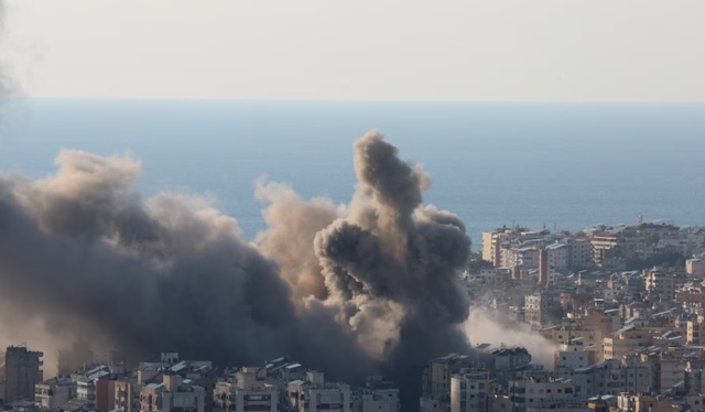 Irani godet baza dhe ambasada amerikane, SHBA-ja paralajmëron sulme të