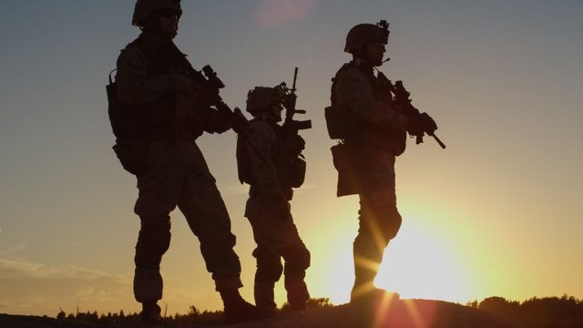 Si po ndikon lufta në shëndetin mendor të të rinjve