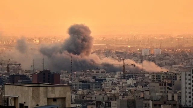 Intensifikohen sulmet izraelite n&euml; Liban, autoritetet raportojn&euml; 6