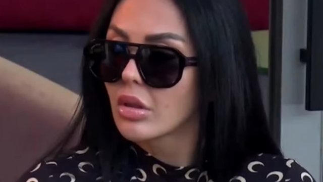 Brikena ka t&euml; dashur jasht&euml;? Edisa: Nj&euml; fem&euml;r aq