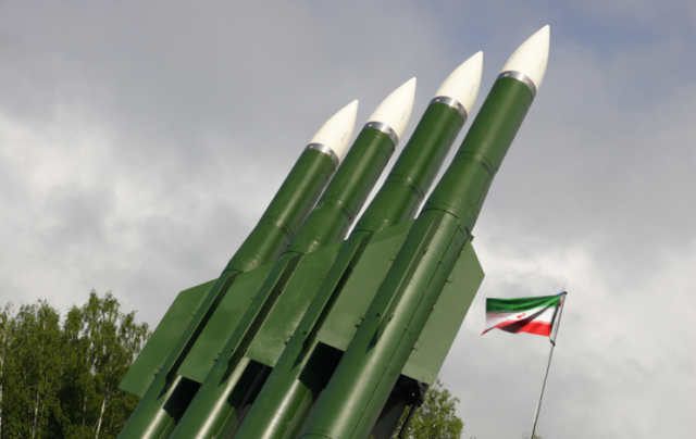 Alarmi i rrem&euml;, Shqip&euml;ria n&euml; titujt e mediave si