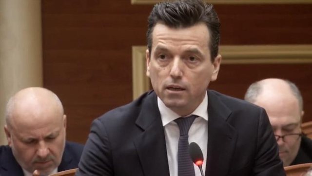 Sekretariati i Etik&euml;s p&euml;rjashton 20 dit&euml; nga Kuvendi Agron