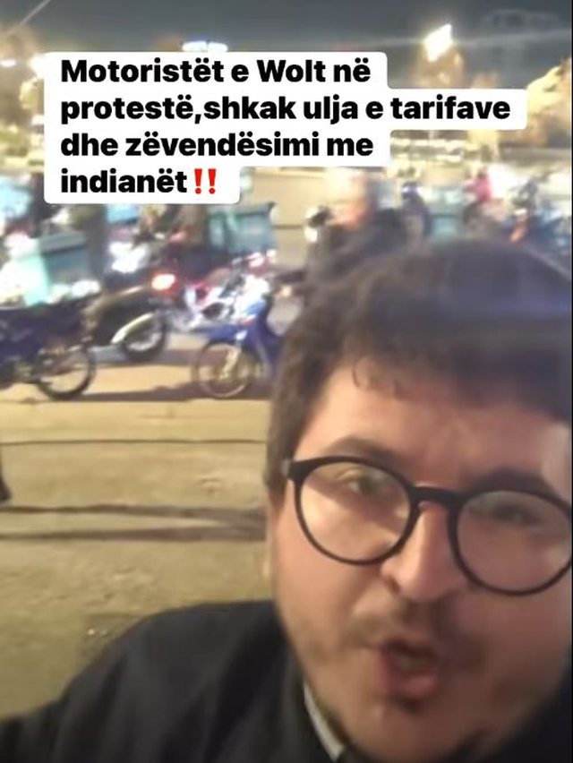 Motorist&euml;t e "Wolt" protest&euml; n&euml; rrug&euml;t e