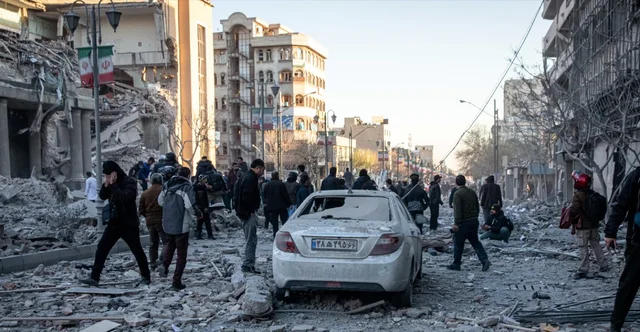 Irani sulmon rafinerin&euml; e Bahreinit dhe objektet amerikane n&euml; Irak,