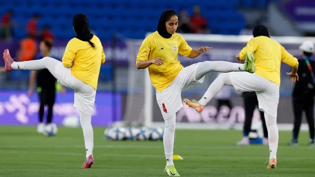 Lufta n&euml; Lindjen e Mesme/ Pes&euml; futbolliste t&euml; Iranit