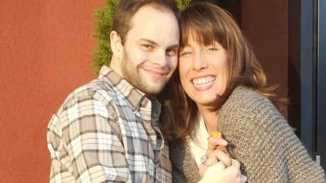 Historia q&euml; TRONDITI t&euml; gjith&euml;! Djali l&euml; gruan p&euml;r