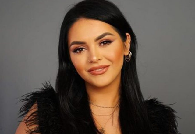 (VIDEO) &ldquo;Do vij me historin&euml; time&rdquo;, Fifi zbulon se s&euml;