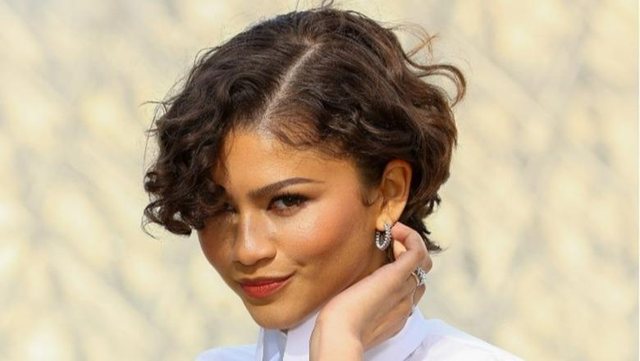 &lsquo;E humb&euml;t dasm&euml;n&rsquo;, Zendaya shfaqet p&euml;r her&euml;