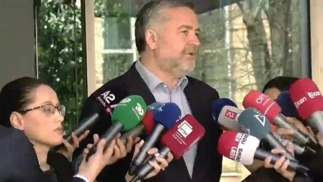 Mbledhja e Kryesis&euml; socialiste, Klosi: N&euml; qershor zgjedhje brenda