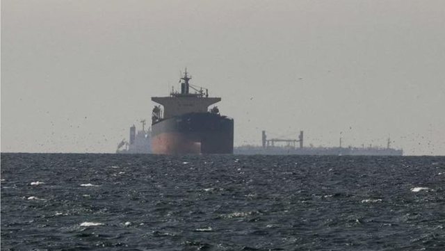 Irani minon Ngushtic&euml;n e Hormuzit, SHBA kund&euml;rp&euml;rgjigjet dhe