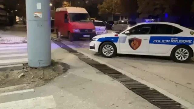 Durr&euml;s/ 91-vje&ccedil;ari godet me sende t&euml; forta n&euml; kok&euml;