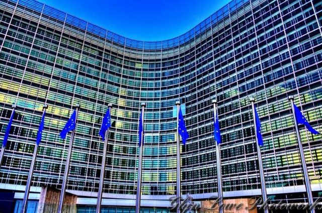 Beogradi bleu raketa nga Kina, reagon BE: Serbia duhet t&rsquo;u shmanget