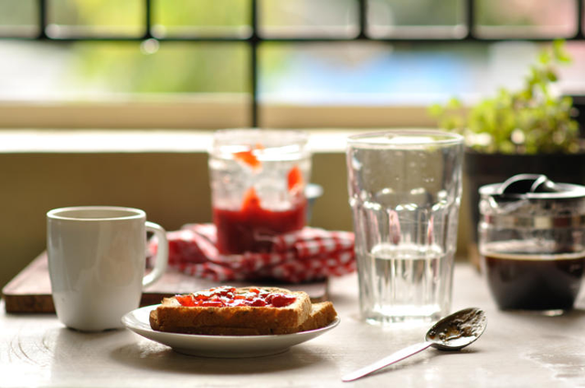 “Rekomandimet në rrjetet sociale: ‘Pini një gotë