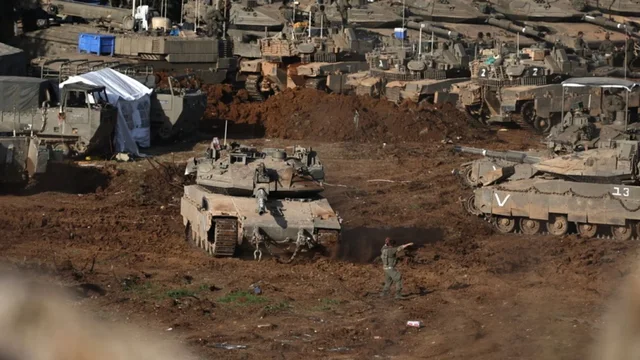 Izraeli po planifikon sulm tok&euml;sor n&euml; Liban, zyrtari i lart&euml;