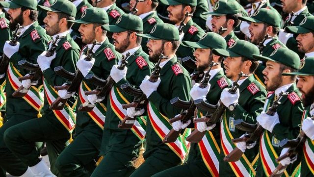 Kush janë Pasdaranët, forca më e fuqishme ushtarake e Iranit,