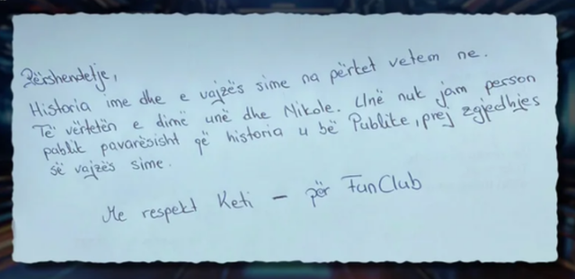 (FOTO) Nuk flet me n&euml;n&euml;n prej 8 vitesh/ E &euml;ma e Nikol d&euml;rgon